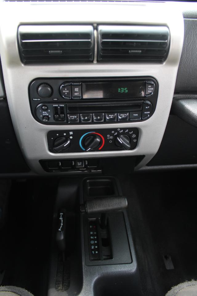 Jeep Wrangler 2dr X 2004