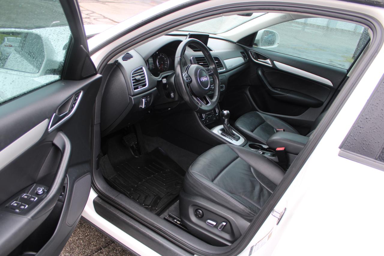 Audi Q3 2.0 TFSI Premium quattro AWD 2017