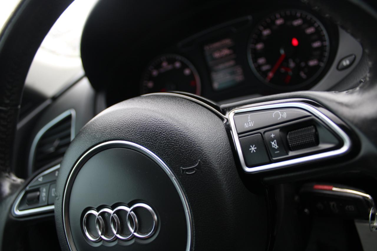 Audi Q3 2.0 TFSI Premium quattro AWD 2017