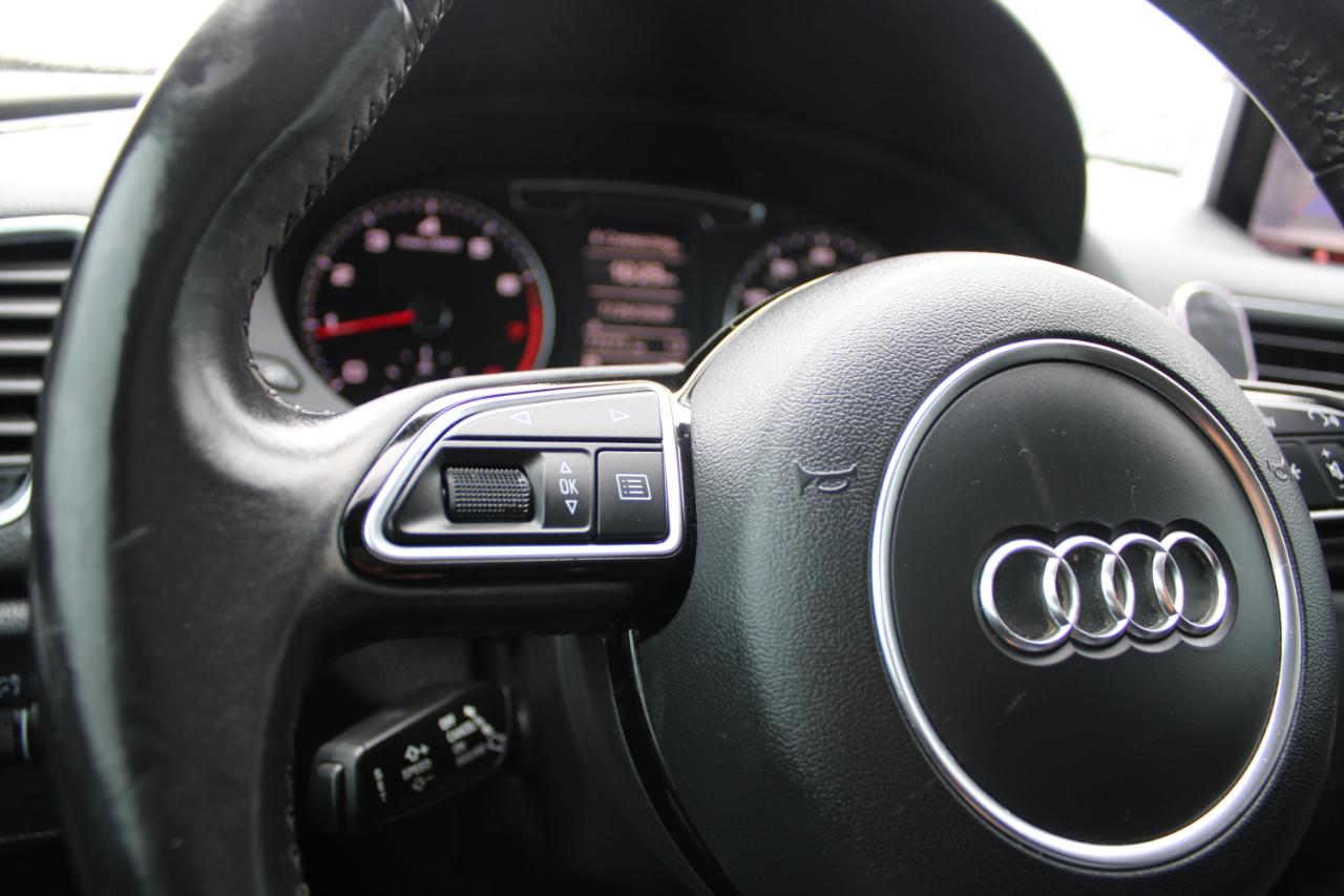 Audi Q3 2.0 TFSI Premium quattro AWD 2017
