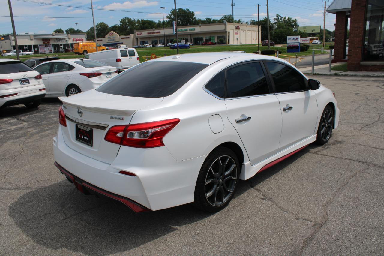 Nissan Sentra NISMO CVT 2017