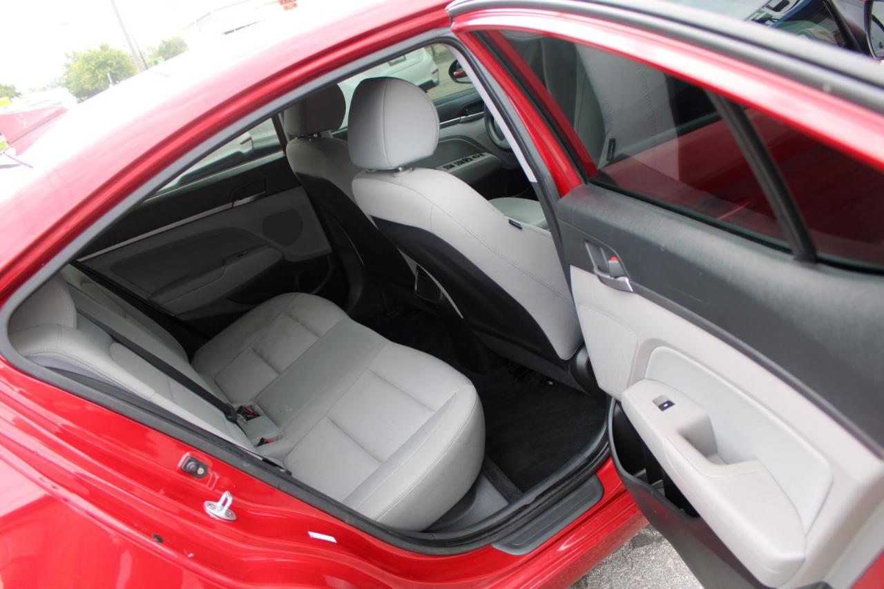 Hyundai Elantra SE 2.0L Auto PZEV (Ulsan) *Ltd Avail* 2017
