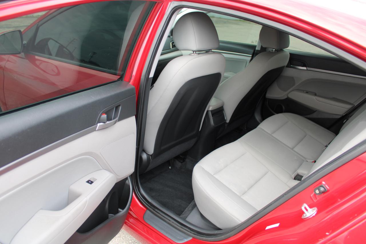 Hyundai Elantra SE 2.0L Auto PZEV (Ulsan) *Ltd Avail* 2017