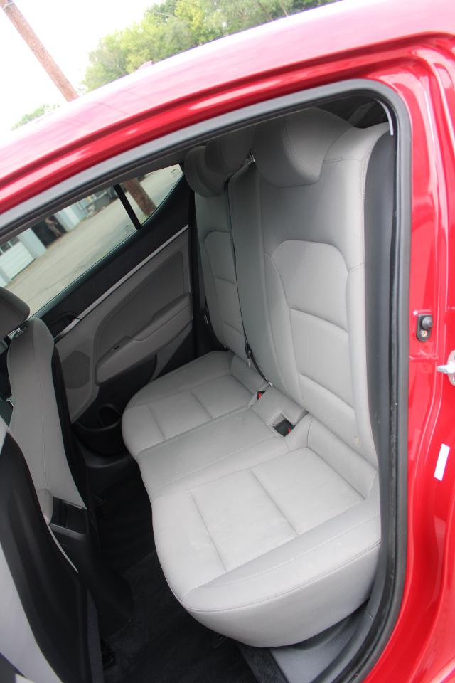 Hyundai Elantra SE 2.0L Auto PZEV (Ulsan) *Ltd Avail* 2017