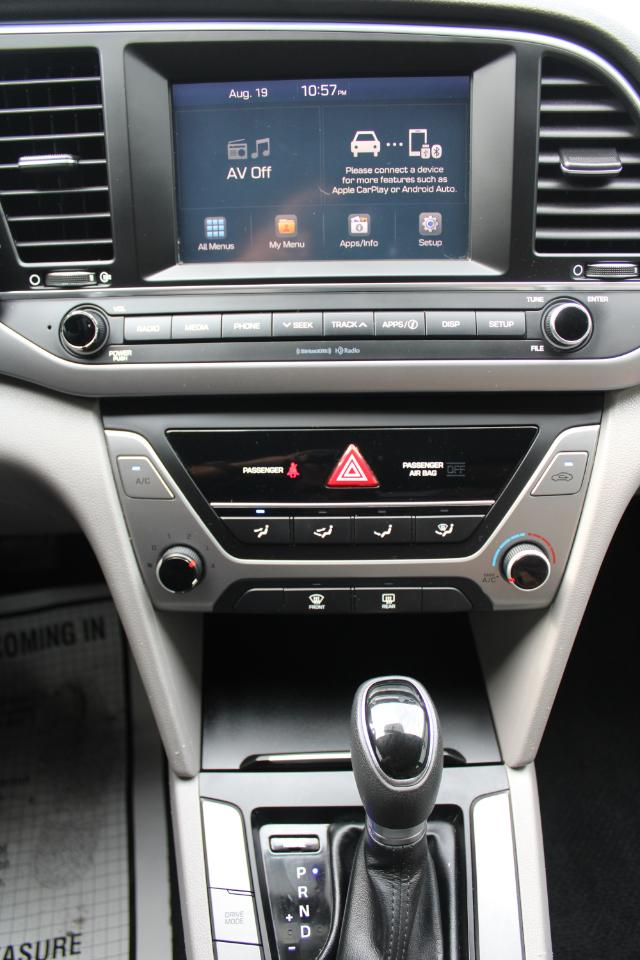 Hyundai Elantra SE 2.0L Auto PZEV (Ulsan) *Ltd Avail* 2017