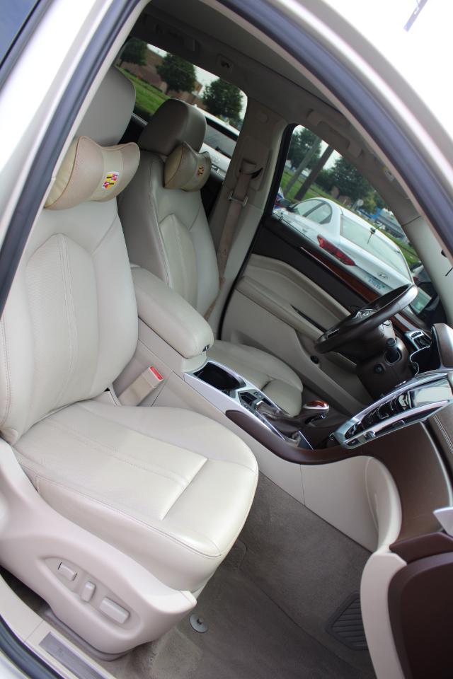 Cadillac SRX FWD 4dr Luxury Collection 2015