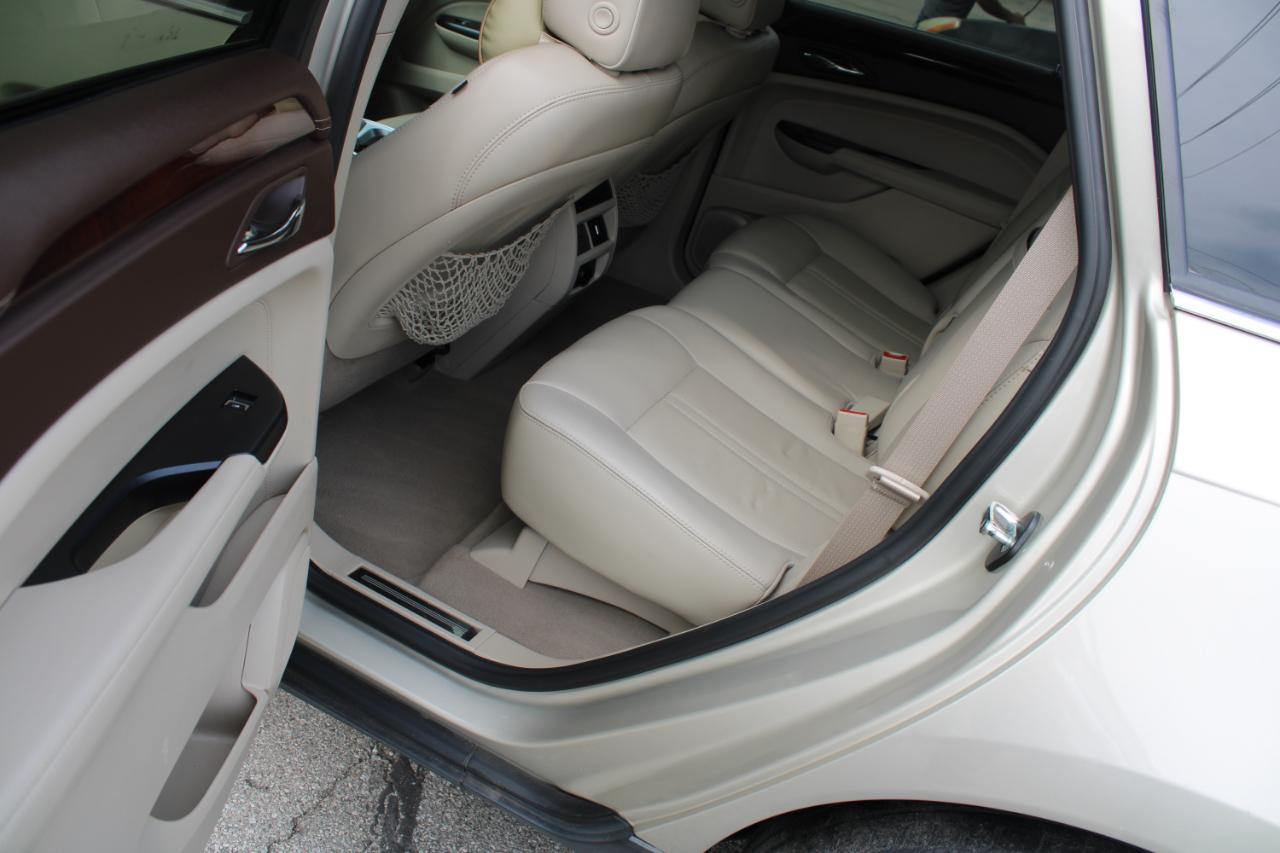 Cadillac SRX FWD 4dr Luxury Collection 2015