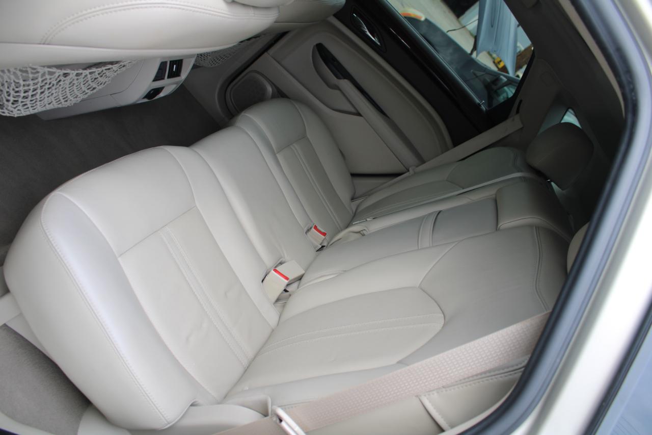 Cadillac SRX FWD 4dr Luxury Collection 2015