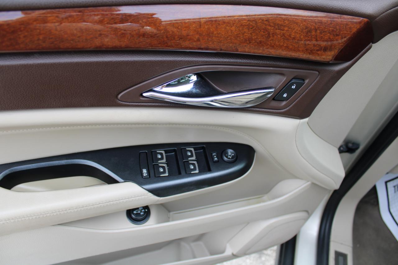 Cadillac SRX FWD 4dr Luxury Collection 2015