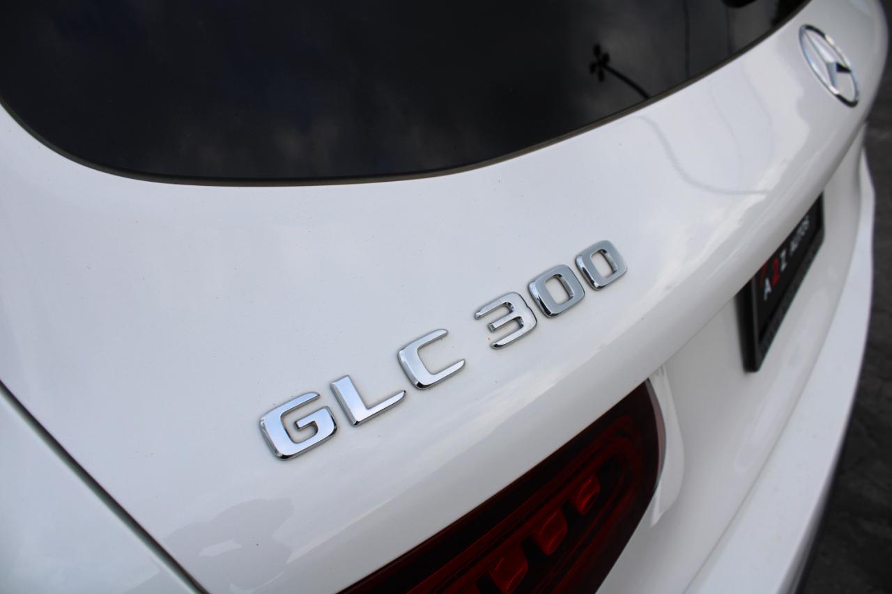 Mercedes-Benz GLC GLC 300 4MATIC SUV 2021
