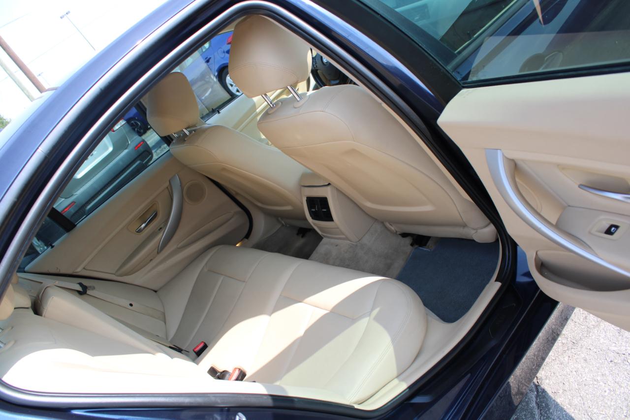 BMW 3 Series 4dr Sdn 320i RWD South Africa 2015