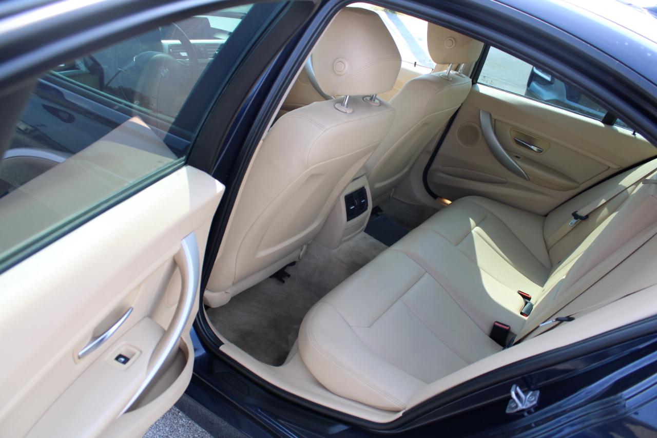 BMW 3 Series 4dr Sdn 320i RWD South Africa 2015