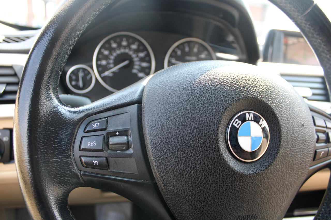 BMW 3 Series 4dr Sdn 320i RWD South Africa 2015