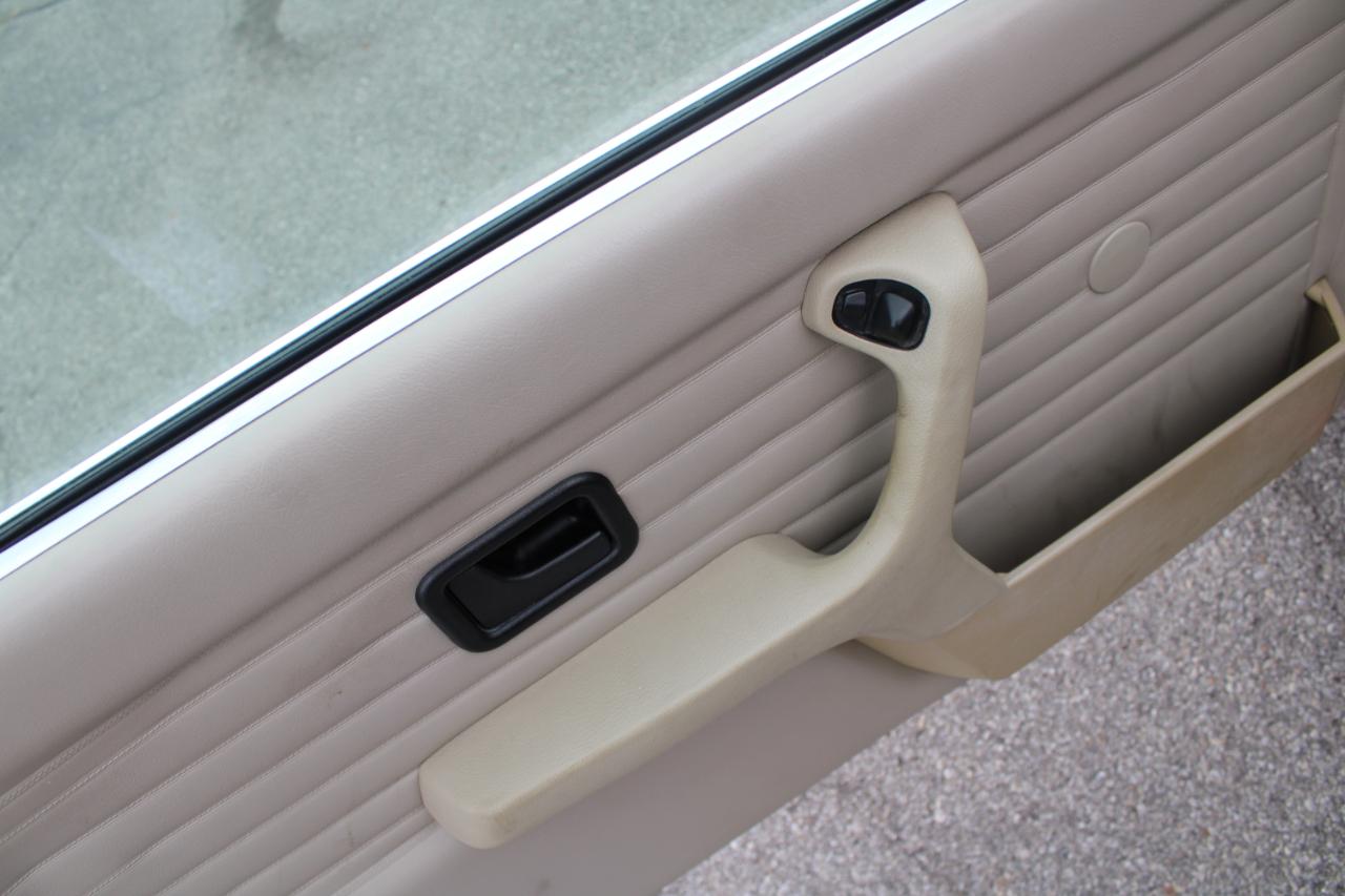 BMW 3 Series 2dr Sedan 325iS 1987