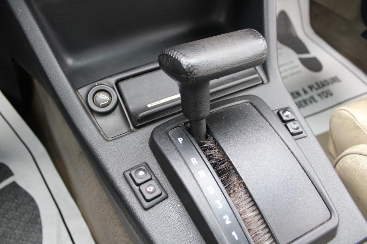 BMW 3 Series 2dr Sedan 325iS 1987