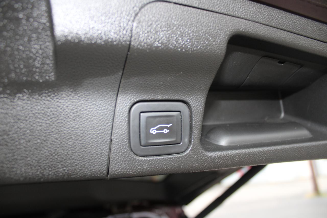 GMC Acadia AWD 4dr Denali 2018