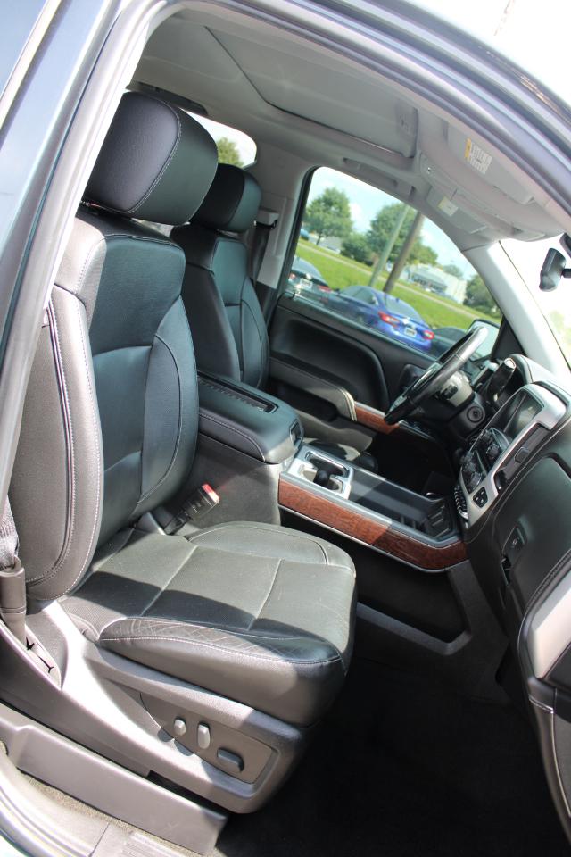GMC Sierra 1500 4WD Crew Cab 143.5" SLT 2018