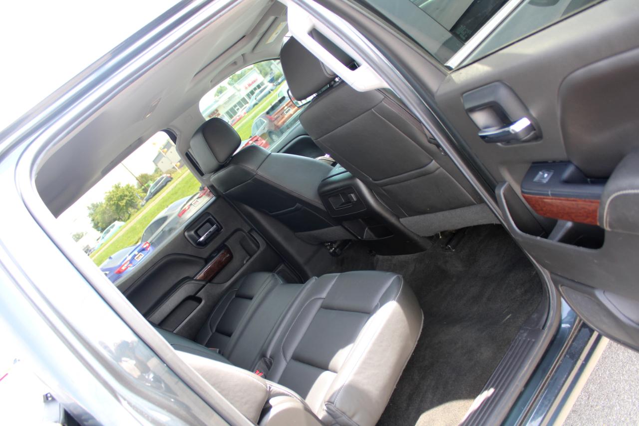 GMC Sierra 1500 4WD Crew Cab 143.5" SLT 2018