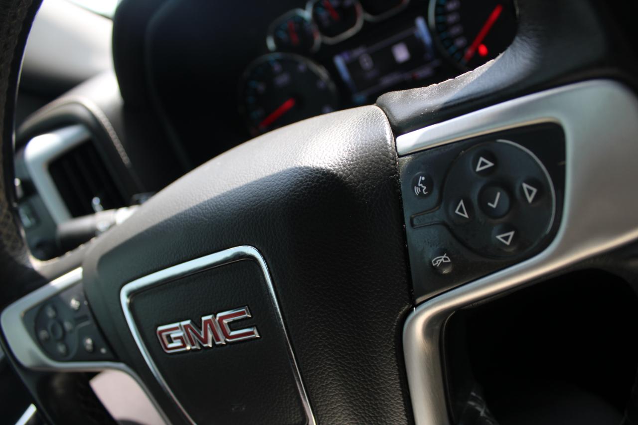 GMC Sierra 1500 4WD Crew Cab 143.5" SLT 2018