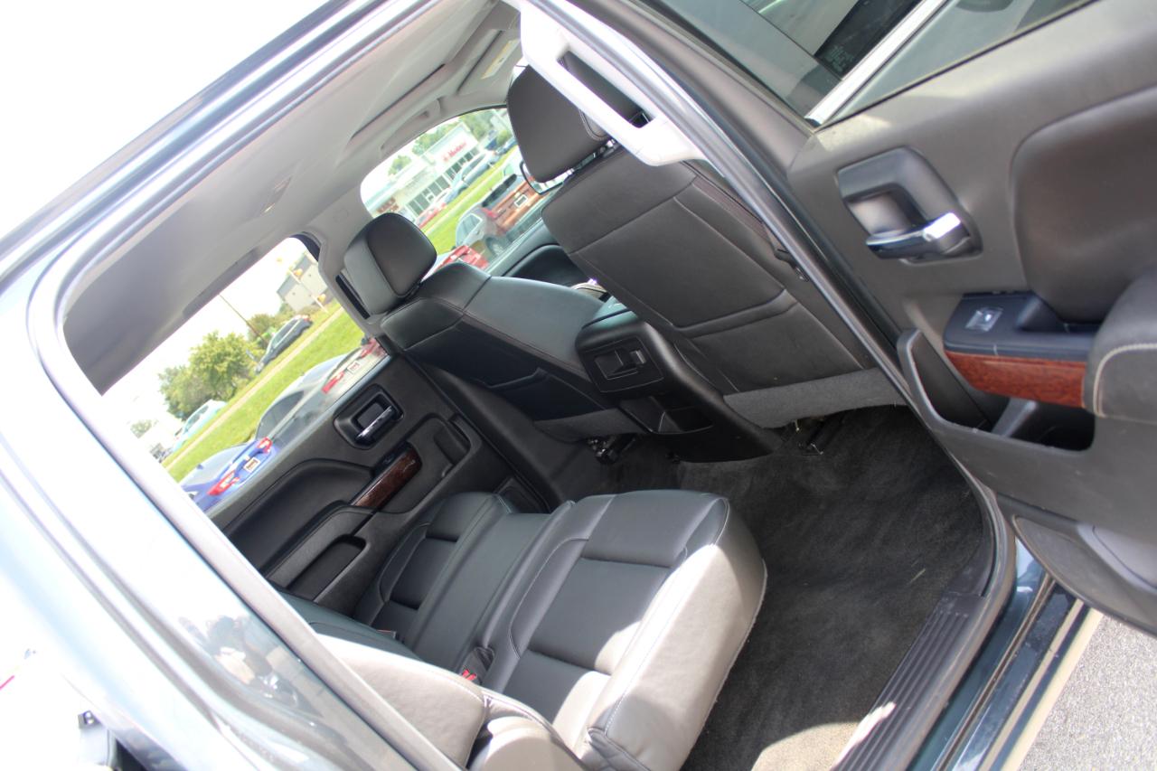 GMC Sierra 1500 4WD Crew Cab 143.5" SLT 2018