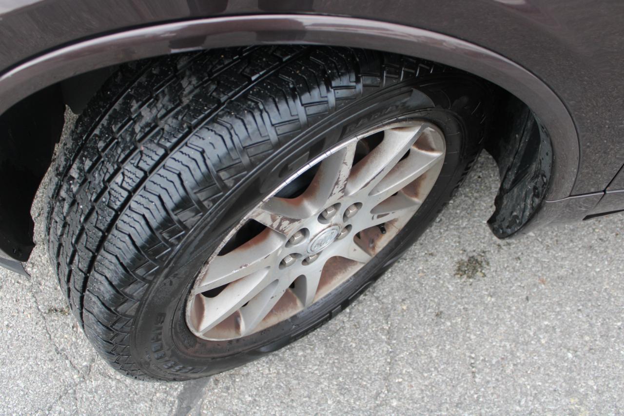 Buick Enclave AWD 4dr Leather 2015