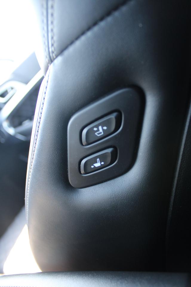 Genesis G70 2.0T Advanced RWD 2019