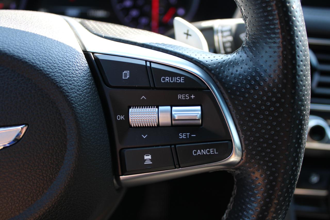 Genesis G70 2.0T Advanced RWD 2019