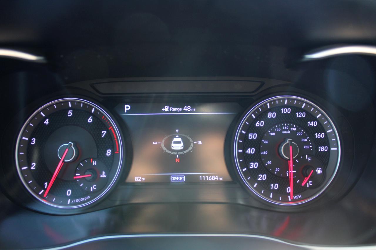 Genesis G70 2.0T Advanced RWD 2019