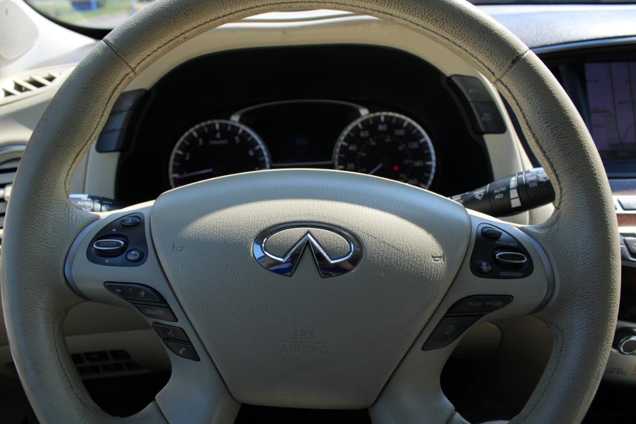 Infiniti JX35 AWD 4dr 2013