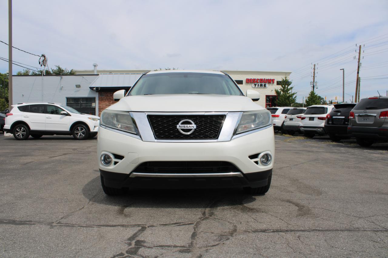 Nissan Pathfinder 4WD 4dr Platinum 2015