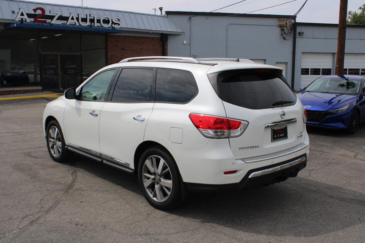 Nissan Pathfinder 4WD 4dr Platinum 2015