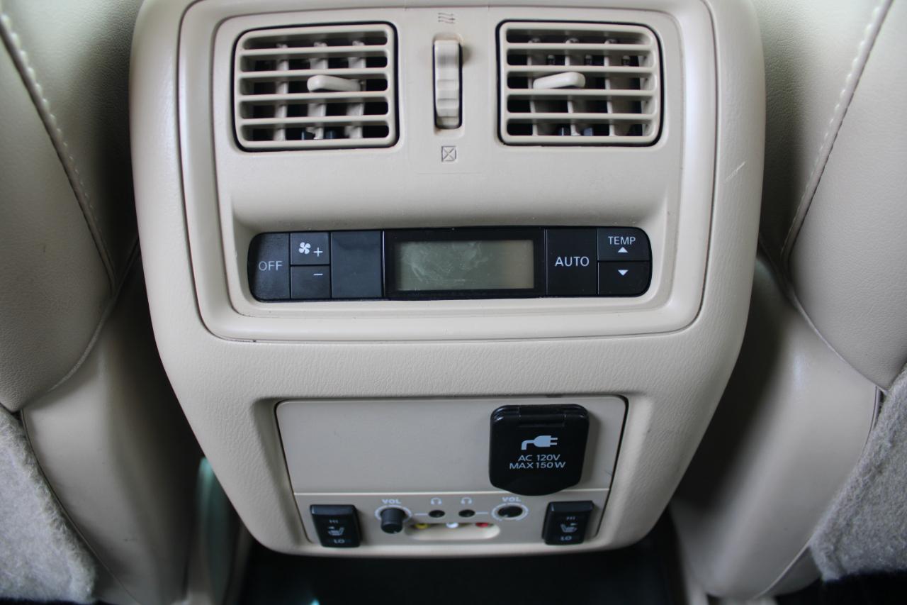 Nissan Pathfinder 4WD 4dr Platinum 2015