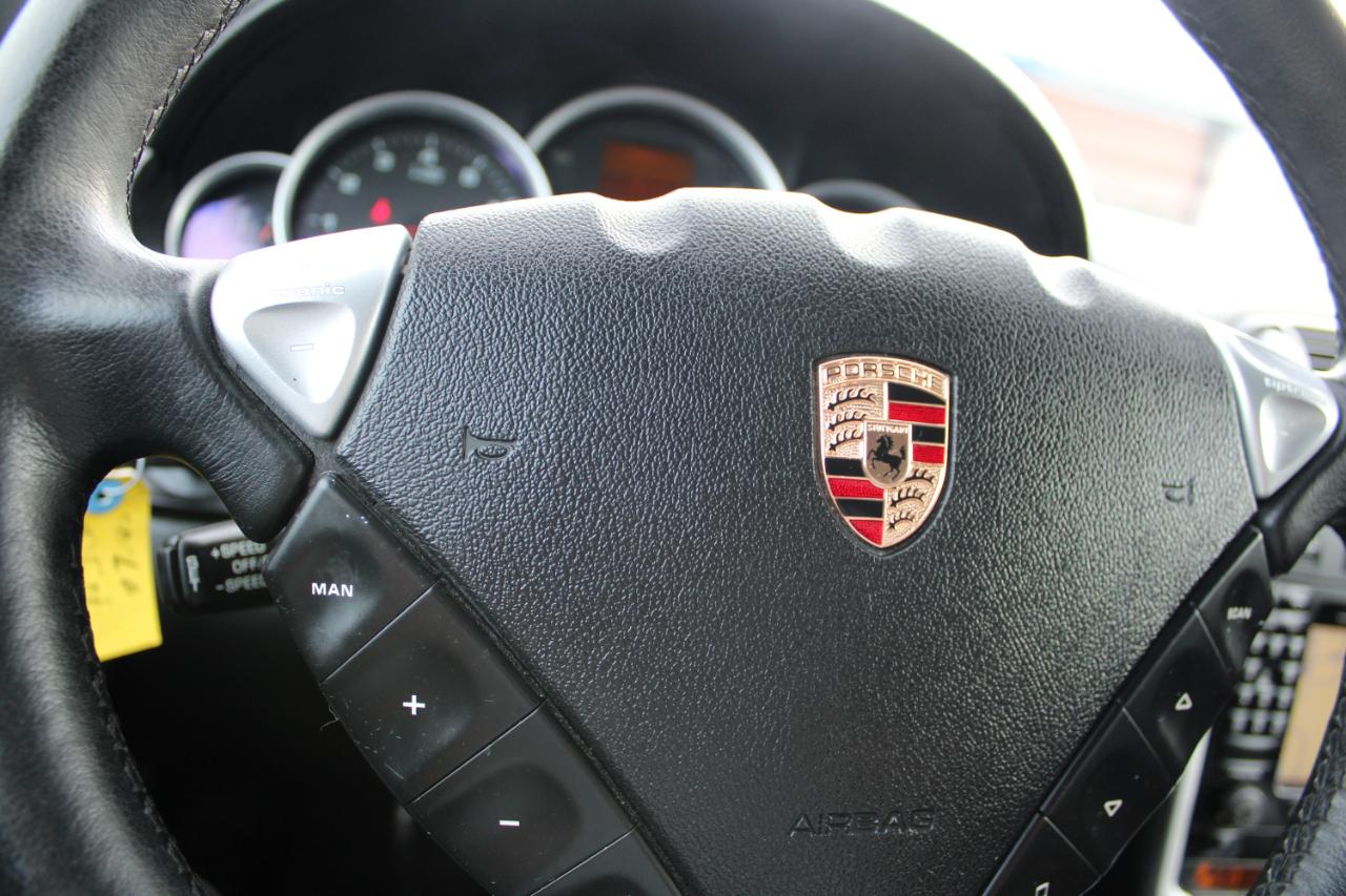 Porsche Cayenne 4dr S Tiptronic 2006