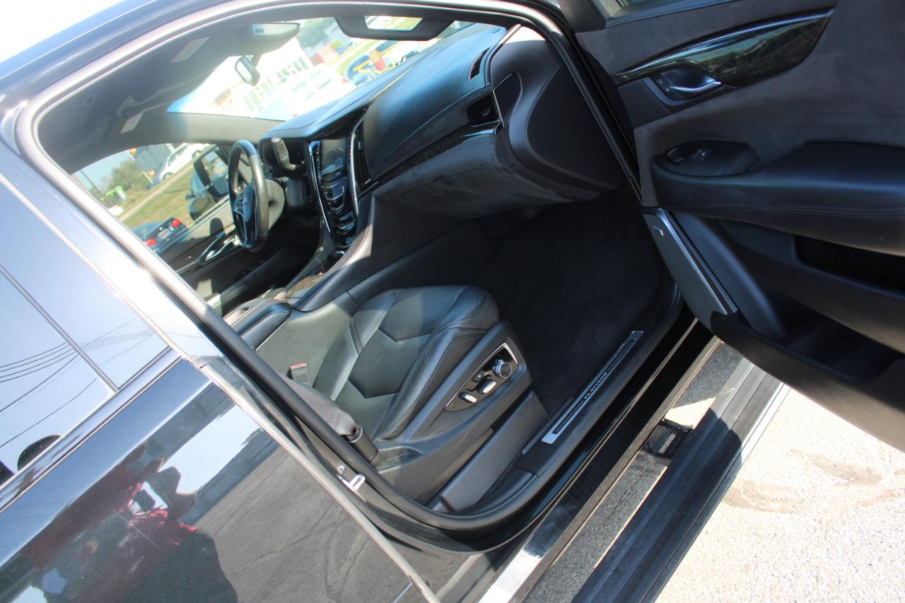 Cadillac Escalade ESV 4WD 4dr Platinum 2016
