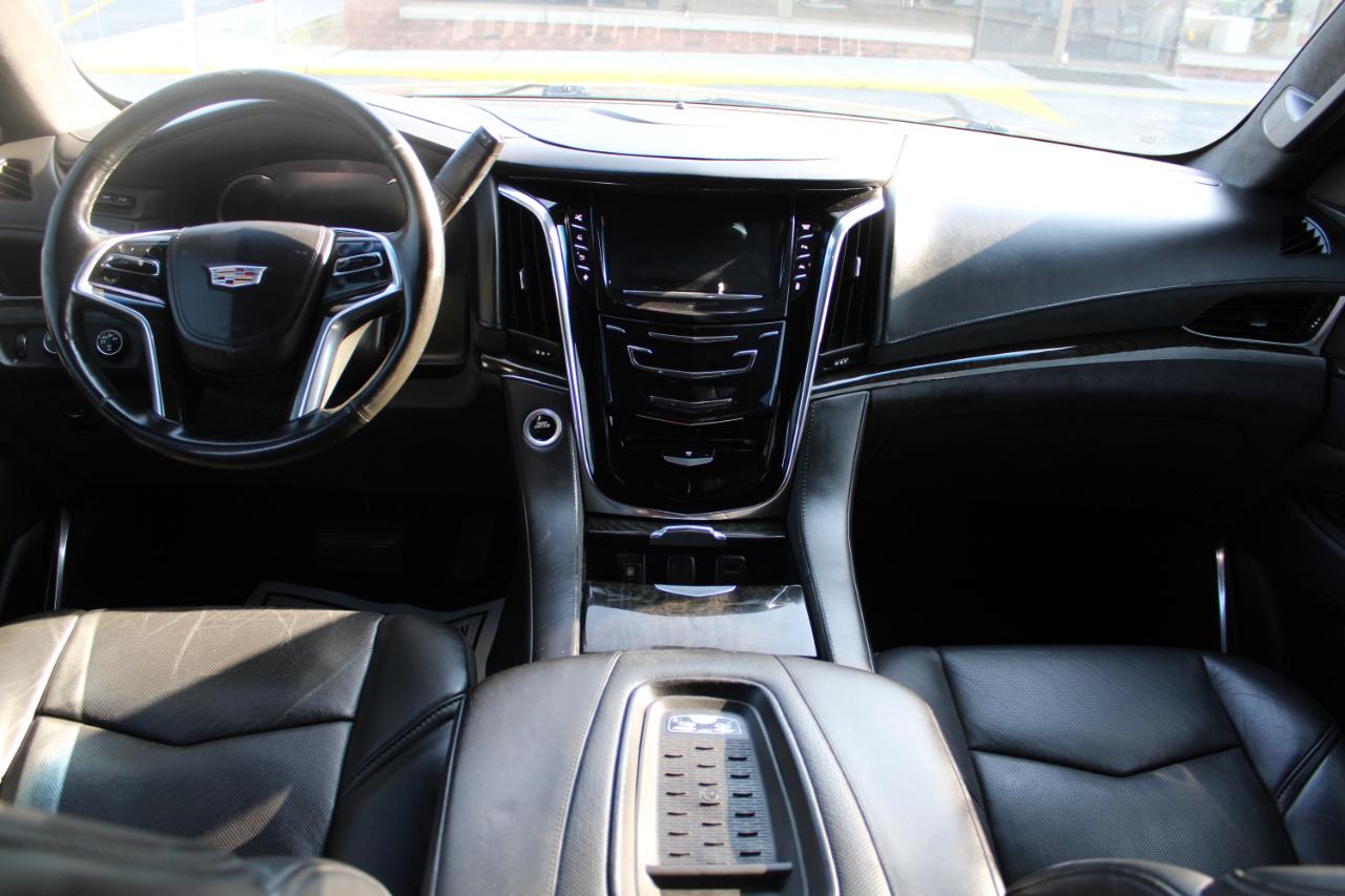 Cadillac Escalade ESV 4WD 4dr Platinum 2016