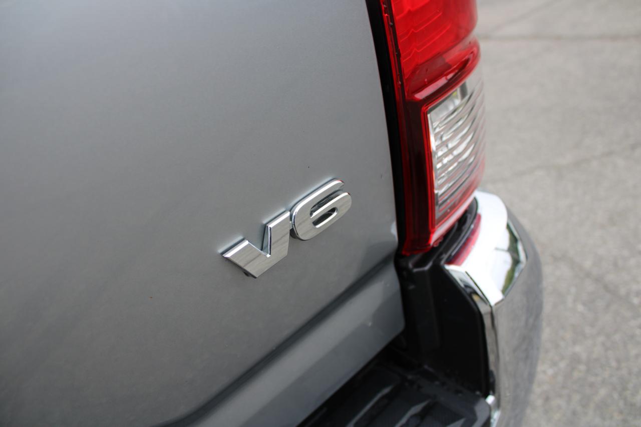 Toyota Tacoma 2WD TRD Off Road Double Cab 5' Bed V6 AT (Natl) 2021
