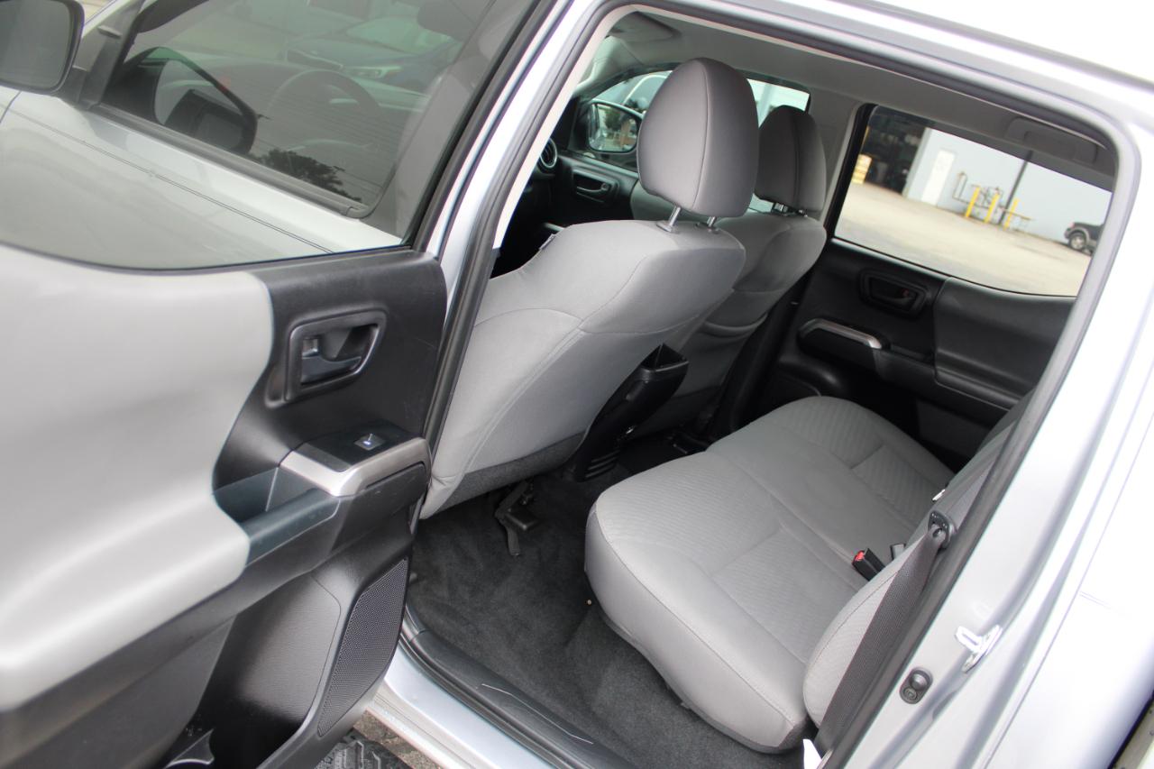 Toyota Tacoma 2WD TRD Off Road Double Cab 5' Bed V6 AT (Natl) 2021