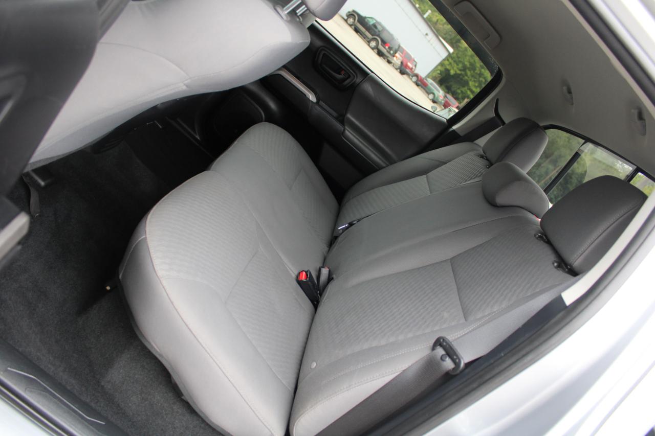 Toyota Tacoma 2WD TRD Off Road Double Cab 5' Bed V6 AT (Natl) 2021