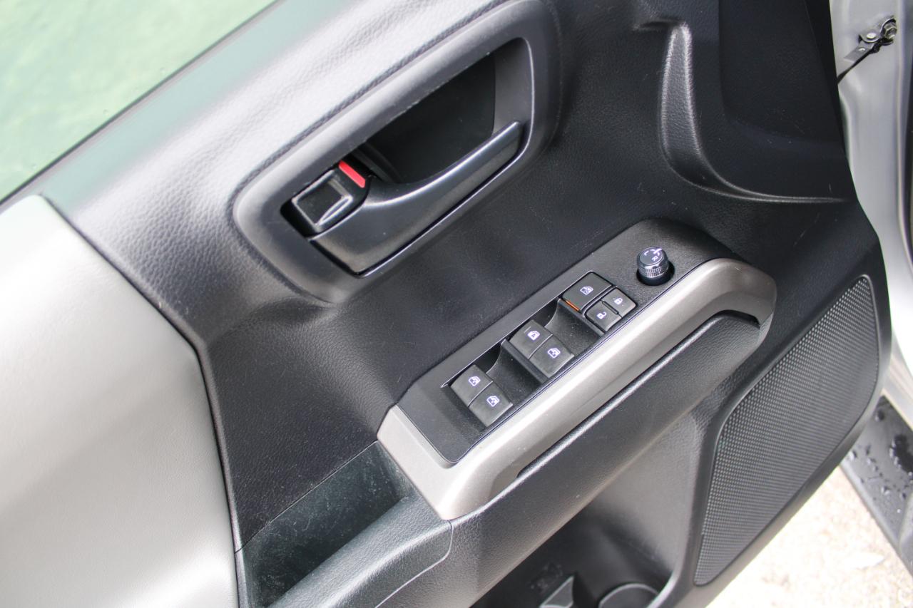 Toyota Tacoma 2WD TRD Off Road Double Cab 5' Bed V6 AT (Natl) 2021