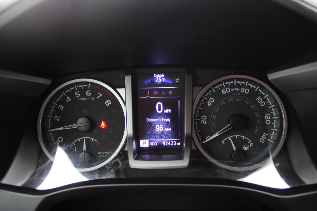 Toyota Tacoma 2WD TRD Off Road Double Cab 5' Bed V6 AT (Natl) 2021