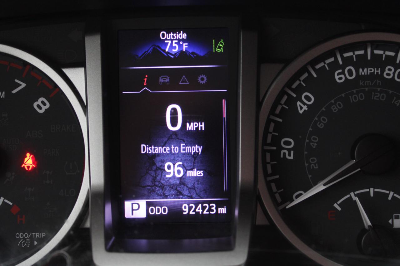 Toyota Tacoma 2WD TRD Off Road Double Cab 5' Bed V6 AT (Natl) 2021