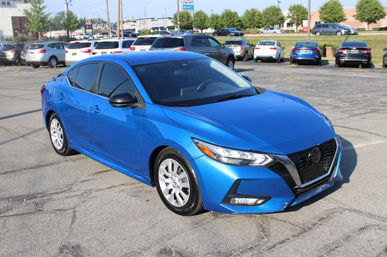 Nissan Sentra SR CVT 2020