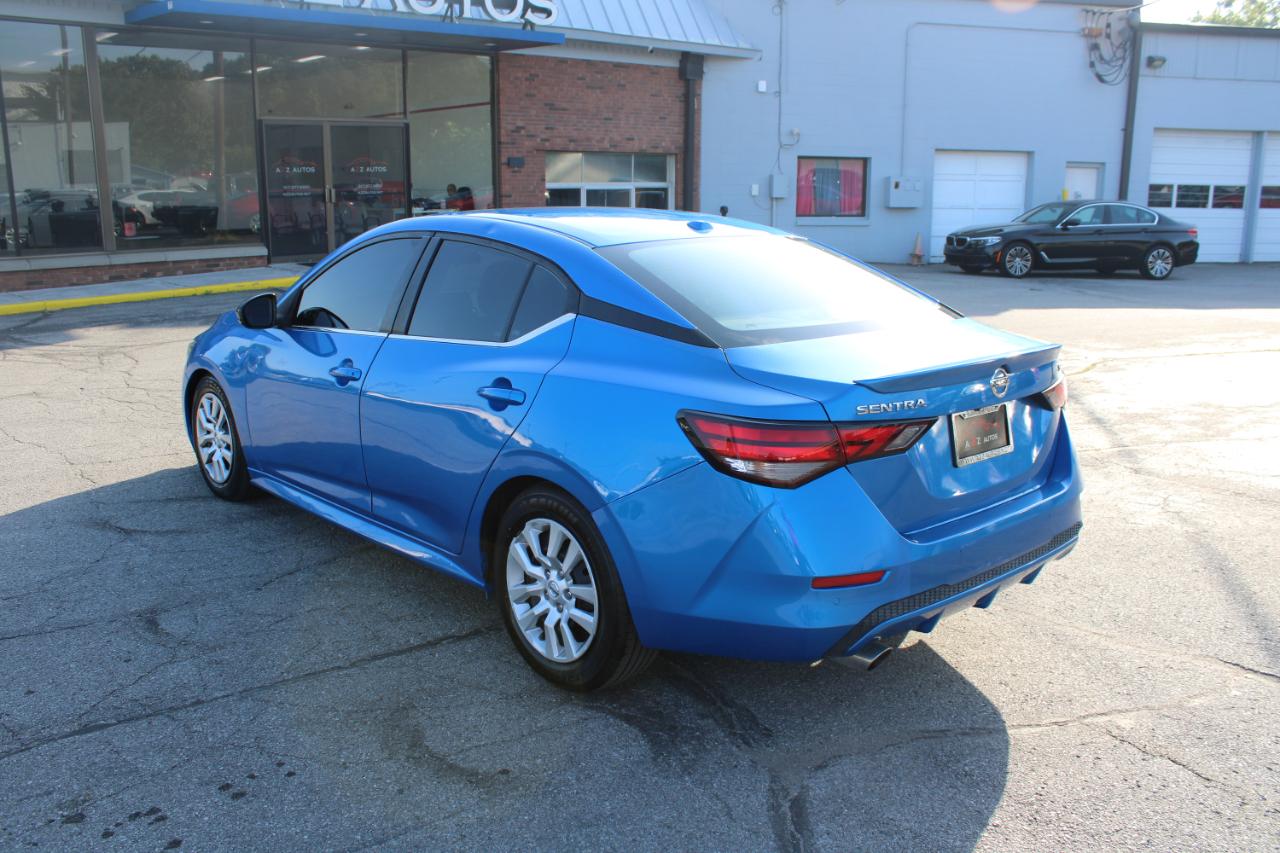 Nissan Sentra SR CVT 2020