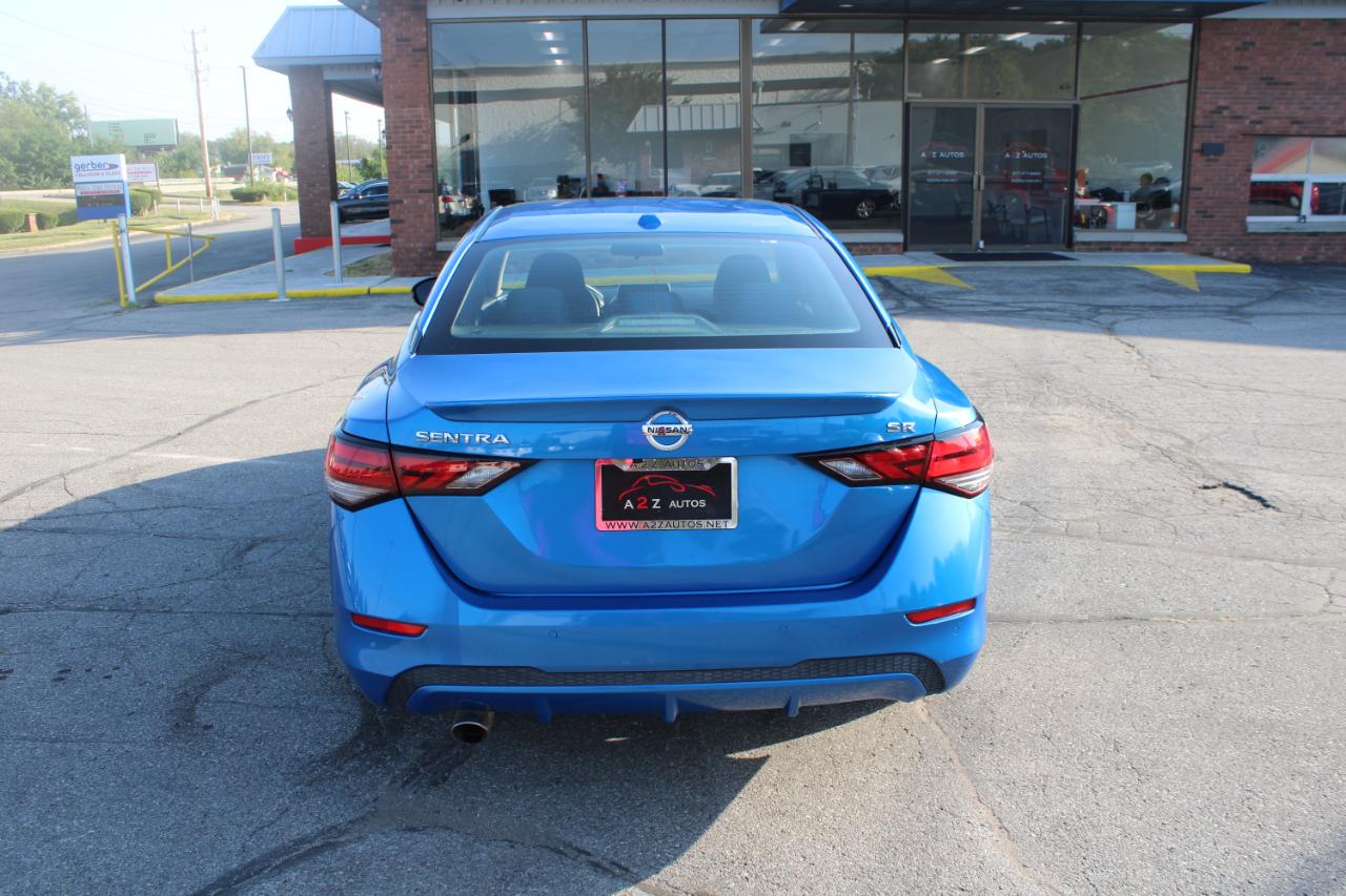 Nissan Sentra SR CVT 2020