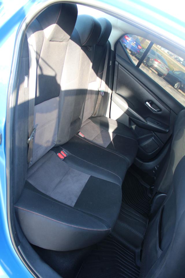Nissan Sentra SR CVT 2020