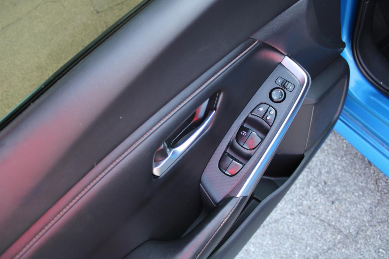 Nissan Sentra SR CVT 2020