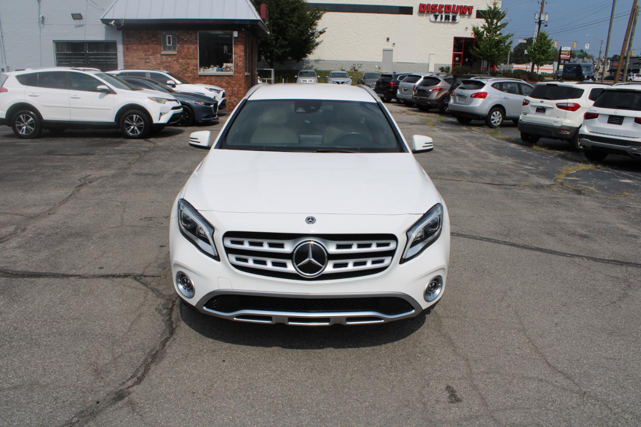 Mercedes-Benz GLA GLA 250 SUV 2020