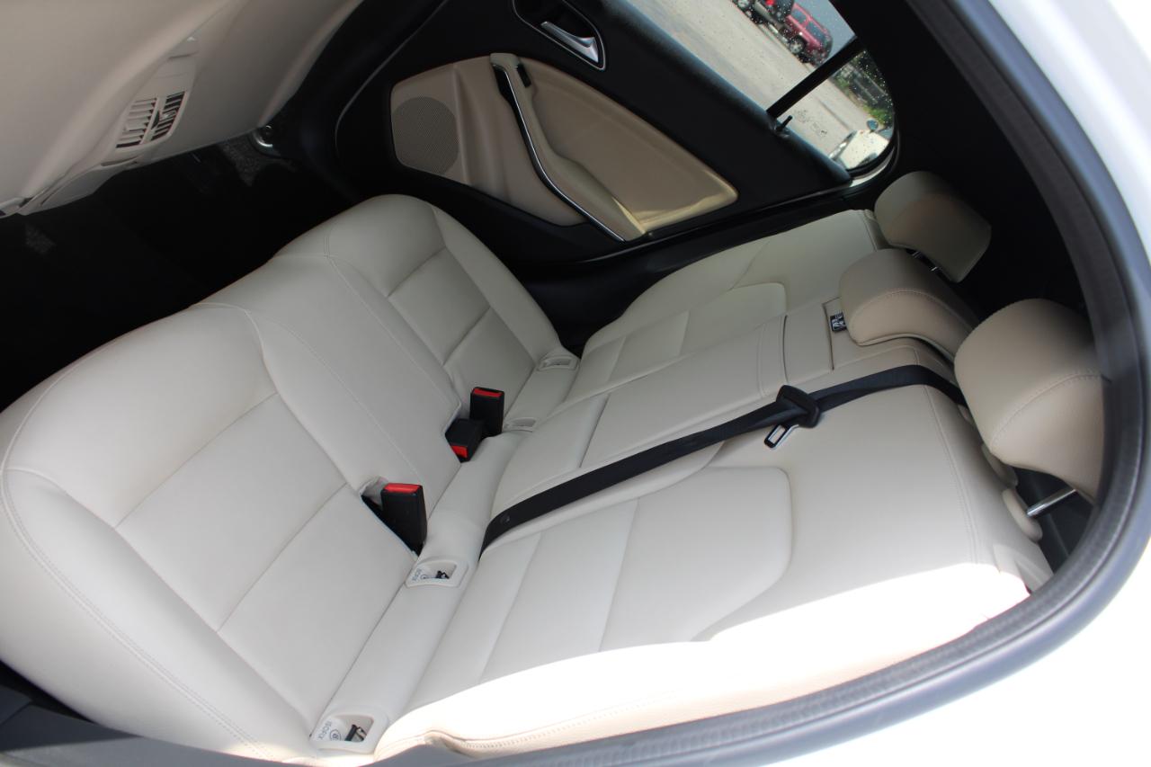 Mercedes-Benz GLA GLA 250 SUV 2020