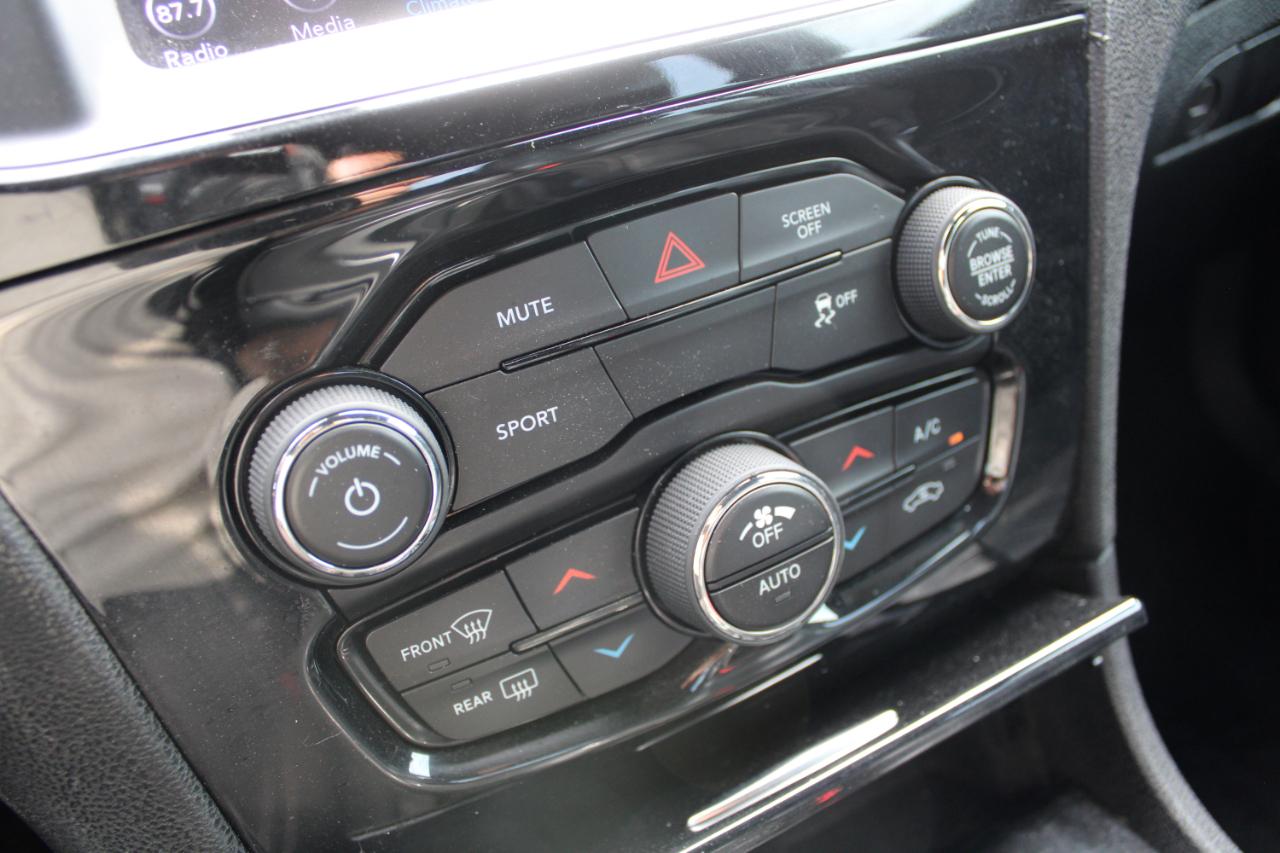 Chrysler 300 300S AWD 2018