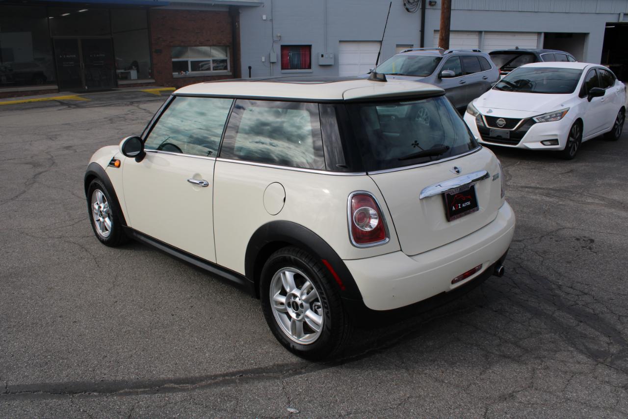 MINI Cooper Hardtop 2dr Cpe 2013